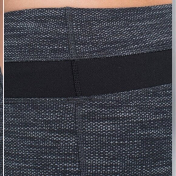 Lululemon Skinny Groove Pant Diamond Jacquard Space Dye Black Deep Coal / Black - Picture 7 of 12